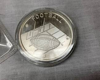 CLOSE UP VIEW FOOTBALL .999 ROUND