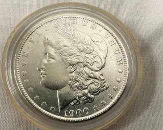 UNC 1900 MORGAN SILVER DOLLAR