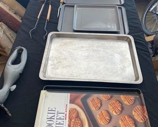 Awesome Baking Sheets And Other Kitchen Essentials