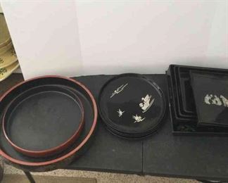 Neat Plastic Dining Set