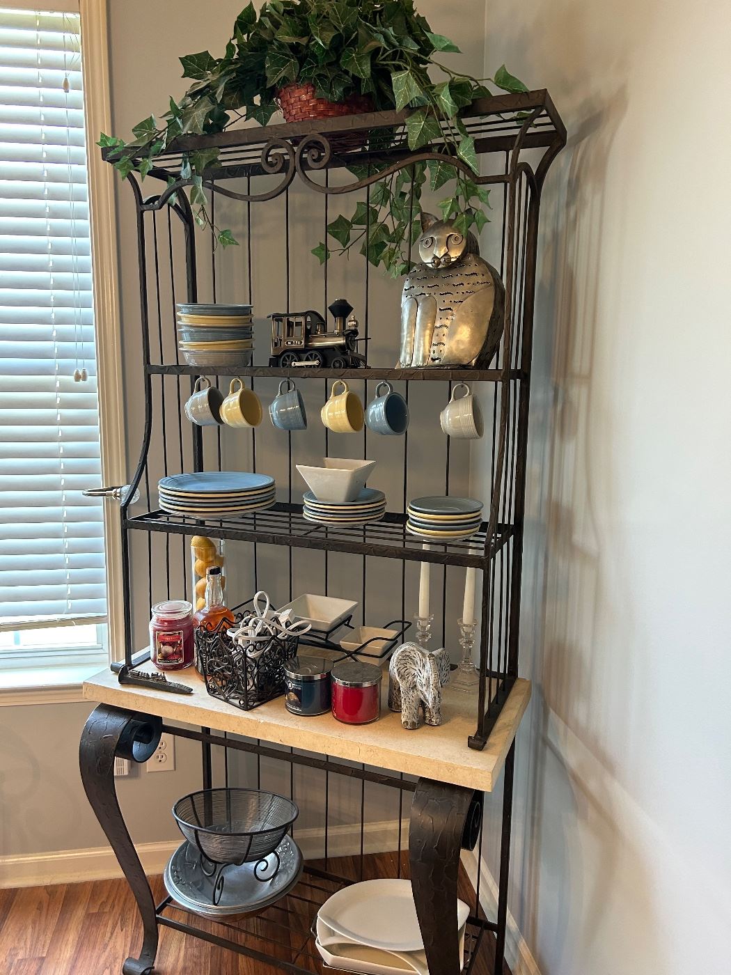 Summer Grove Estate Sale in Newnan, GA starts on 7/29/2023