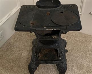 Vintage Cast Iron 2 Burner Stove