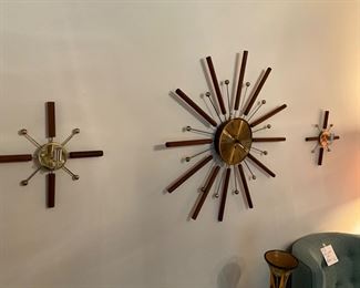 Mid Century Welby atomic clock & sconce set $400