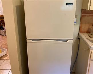 Nice, small refrigerator 