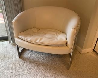 MCM Flair chair - chrome and vinyl - excellent condition