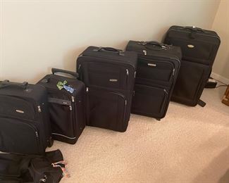 Luggage - excellent condition