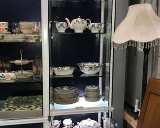 Royal Cauldron and Booths Floradora China Orlando Auction