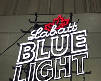 LaBatt's Lighted Sign Orlando Auction