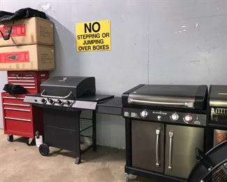 Craftsman Tool Chest. BBQ Grill, Blackstone Grill Orlando Auction