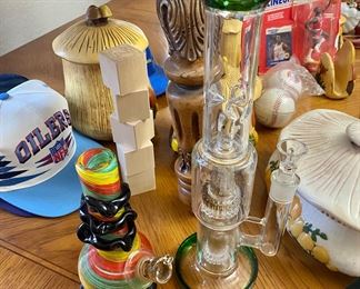 Blown glass water pipes