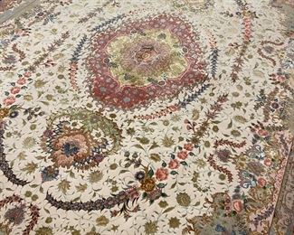 Persian Ivory & Pink Silk With Cotton Undercarriage Rug (9'9"W x 13'7"L)