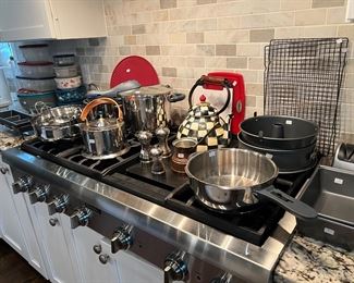 Collection of Glasses, Tea Cups, Dishes & Kitchen Ware