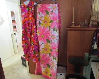 Vintage long hostess apron and vintage flower power bedspread never used.