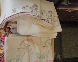 Vintage pillow cases embroidered sets