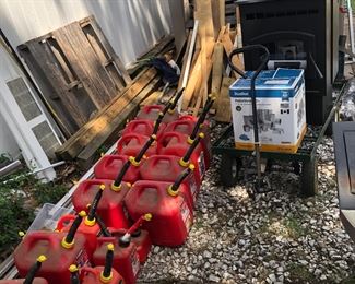 Many sizes gas cans new pellet stove 