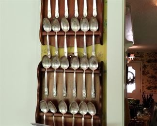 Rogers silver plated presidential spoons 