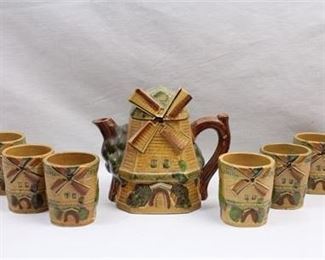 Lot 037   1 Bid(s)
Vintage Windmill Ceramic Teapot and Cup Set