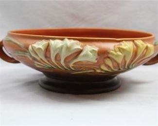 Lot 055   7 Bid(s)
Roseville Art Pottery Freesia Brown Console Compote Bowl 7-10"