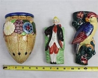 Lot 141   8 Bid(s)
Vintage Wall Pockets