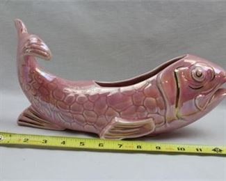 Lot 171   14 Bid(s)
Vintage Stanfordware Pottery #285 Pink Fish Planter