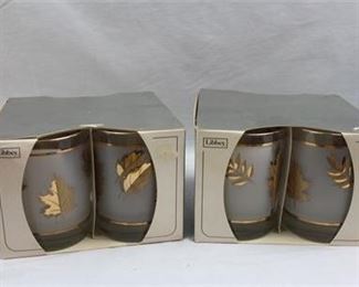 Lot 169   2 Bid(s)
Libbey Gold Leaf Frosted Glasses