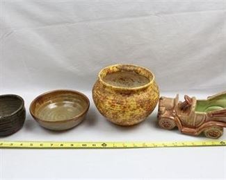 Lot 189   1 Bid(s)
Vintage UPCO USA Pottery Truck Planter and Assorted Pottery