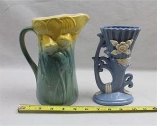 Lot 197   13 Bid(s)
1950's Royal Copley Relief Daffodil Pitcher and Vintage Japanese Bud Vase