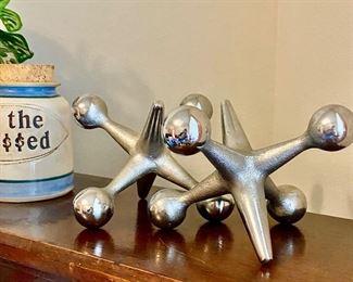 Bookends - Oversized Metal Jacks