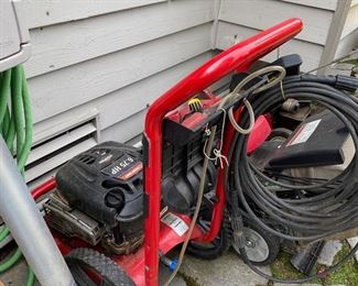 Troy Bilt Pressure Washer - 2550 PSI