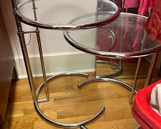 Eileen gray E1027 tables