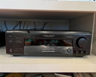 Sony Video Cassette Recorder SLV-685HF
