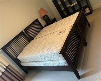 Mission Style Twin Bed (pr0