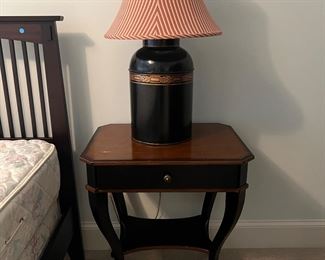 Accents Beyond 1 Drawer End Table (26"W x 20"D x 30-1/2"H)