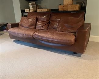 Perobell Modular Leather Reclining Sofa (89"W x 36"D x 35" Back Height With Cushion x 19" Seat Height)
