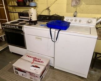 Electric stove, washer, dryer, new in box Hamilton Beach roaster