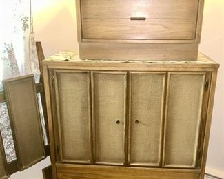 Mid-Century chest of drawers, nightstand and headboard