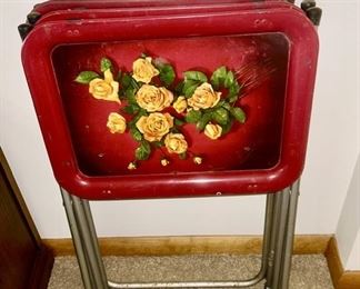 Vintage tin floral TV trays (3)