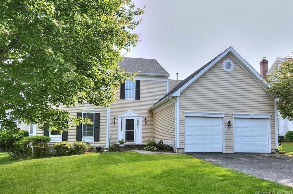 BUCKINGHAM ESTATE SALE, Fairfield, CT, (Greenfield... starts on 8/4/2023