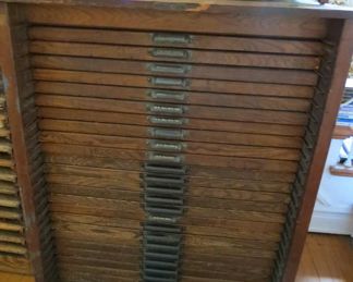 Antique  Hamilton Letterpress Printers 24 Drawer File Cabinet Oak Wood 37"W x 23.5"D x 44"H