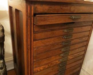 Antique  Hamilton Oak 12 Drawer Flat File Cabinet   26.5" W  x  21.5" D x 34.5" H