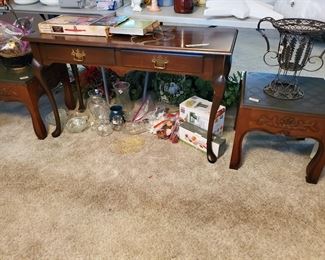 (2) marble top 20'x20' side tables/Queen Anne sofa table