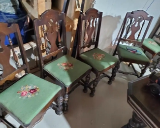 (5) matching side chairs