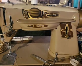 Sturdy Singer sewing machine