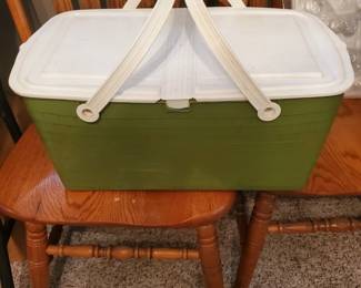 Vintage picnic basket