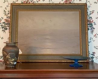 Dining Room 
Stretch glass compote