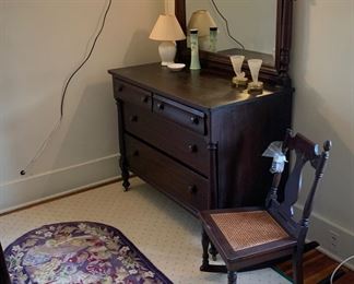 Third  Bedroom 
Dresser w/ mirror
