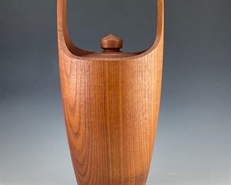  005 1960s Teak Mid Century Modern Ice Bucket In Style Of Jens Quistgaard