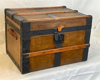  008 Antique Flat Top Doll Trunk