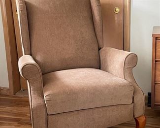 Classic Wingback Upholstered Recliner