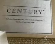 Set of two arm chairs